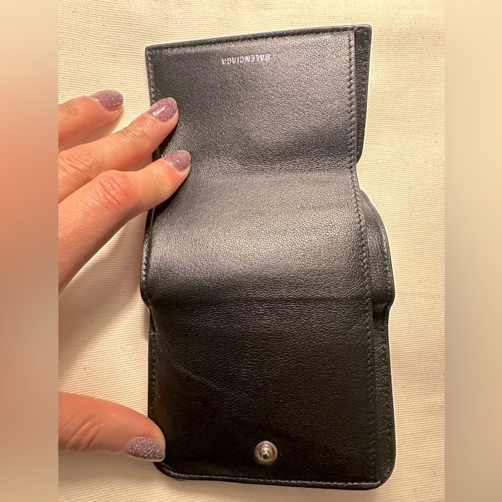 Genuine Leather Balenciaga Wallet - Picture 4 of 9